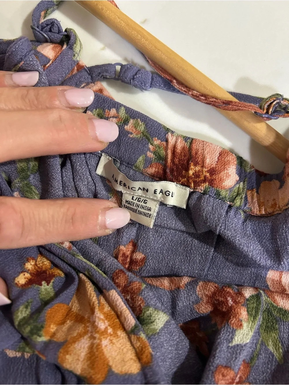 American Eagle Floral Woven V-Neck Ruffle Wide Leg Crop Jumpsuit Purple Large - Picture 5 of 5